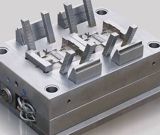 注塑模具在緩解角逐壓力開(kāi)模注塑_深圳科翔模具 注塑模具在緩解角逐壓力開(kāi)模注塑_深圳科翔模具