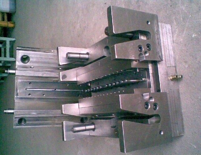 深圳模具廠,什么是注塑模具？