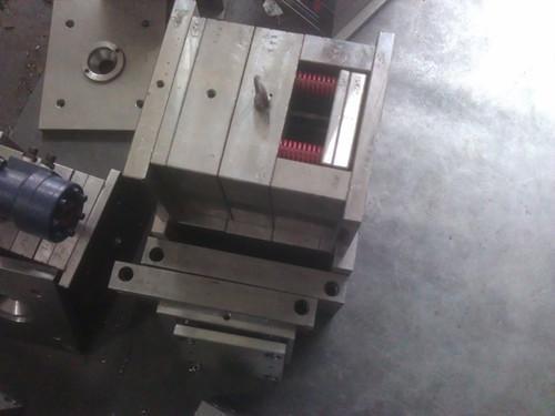 深圳注塑模具加工,注塑模具開模的三個方式優(yōu)誤 深圳注塑模具加工,注塑模具開模的三個方式優(yōu)誤