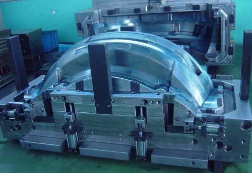 深圳塑膠模具廠，模具維護(hù)中的常見問(wèn)題解決方法